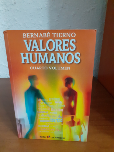 Portada del libro de Valores Humanos 4