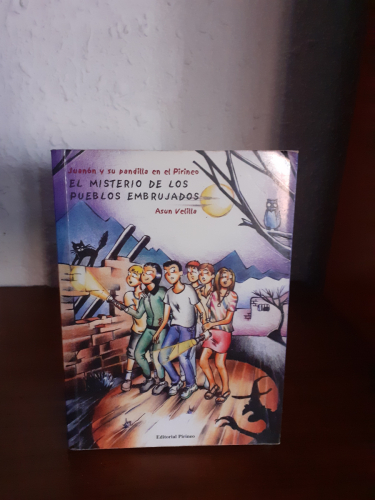 Portada del libro de Misterio de los pueblos embrujados, el