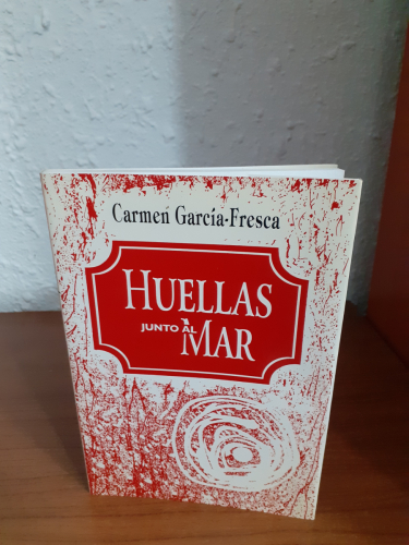 Portada del libro de Huellas Junto Al Mar