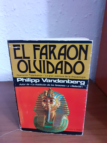 Portada del libro de El Faraón Olvidado