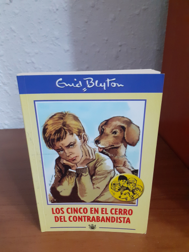 Portada del libro de Los Cinco En El Cerro Del Contrabandista