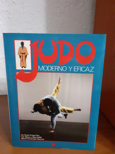 Portada del libro de Judo. Moderno y eficaz