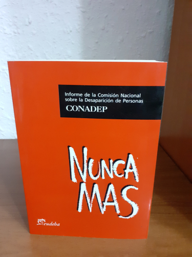 Portada del libro de Nunca Mas. Informe de la Comisión Nacional sobre la Desaparición de Personas