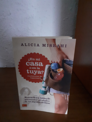 Portada del libro de ¿EN MI CASA O EN LA TUYA?