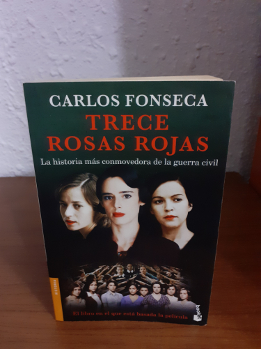 Portada del libro de Trece rosas rojas