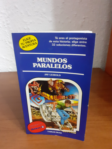 Portada del libro de Mundos paralelos