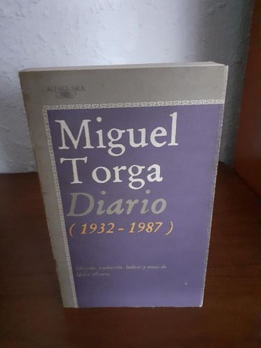 Portada del libro de Diario, 1932-1987
