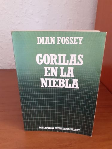 Portada del libro de Gorilas en la niebla