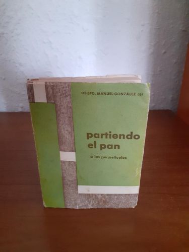 Portada del libro de Partiendo el pan a los pequeños