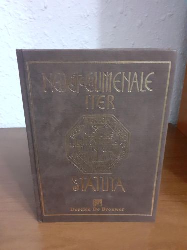 Portada del libro de Neocatechumenale iter statuta - estatutos del camino neocatecumenal