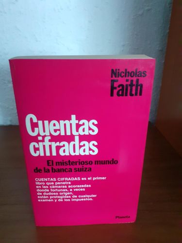 Portada del libro de Cuentas cifradas. El misterioso mundo de la banca suiza