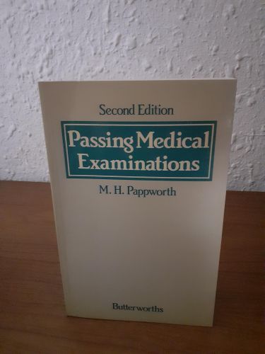 Portada del libro de Passing Medical Examinations