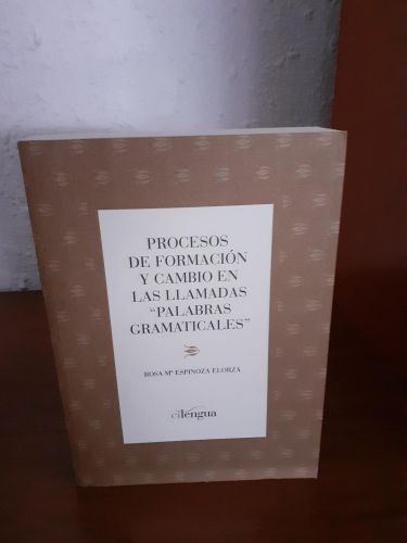 Portada del libro de Procesos de formación y cambio en las llamadas 