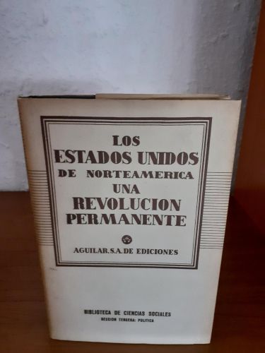Portada del libro de Los Estados Unidos de Norteamérica, una revolución permanente