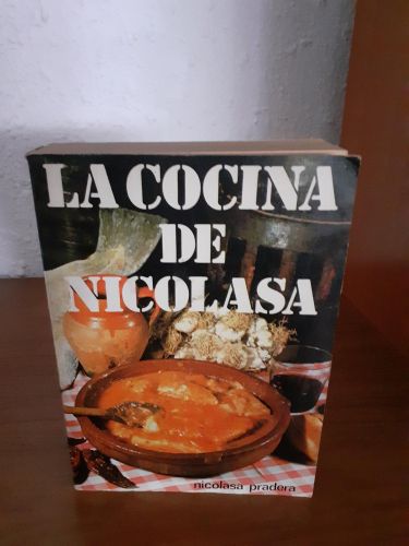 Portada del libro de Cocina de Nicolasa, la