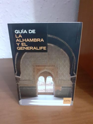 Portada del libro de GUÍA DE LA ALHAMBRA Y EL GENERALIFE