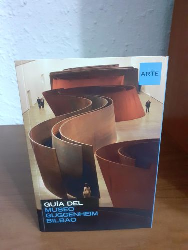Portada del libro de Guía del museo Guggenheim Bilbao