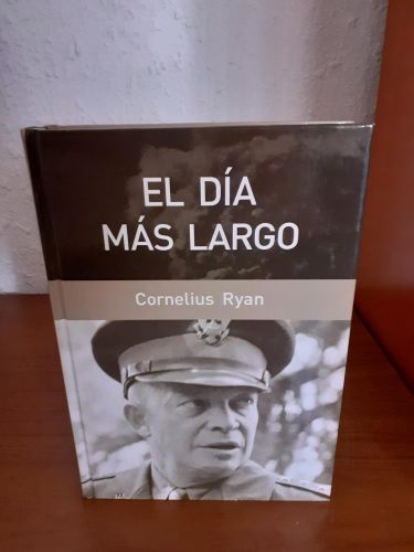 Portada del libro de El día más largo