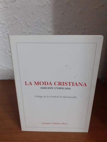 Portada del libro de La moda cristiana, edición unificada