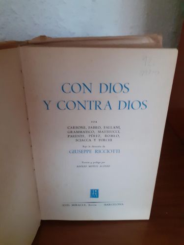 Portada del libro de Con Dios y contra Dios