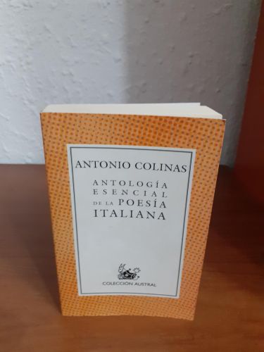 Portada del libro de Antología esencial de la poesía italiana