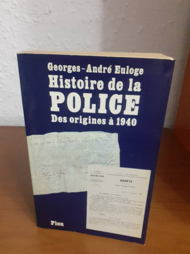Portada del libro de HISTOIRE DE LA POLICE DES ORIGINES A 1940