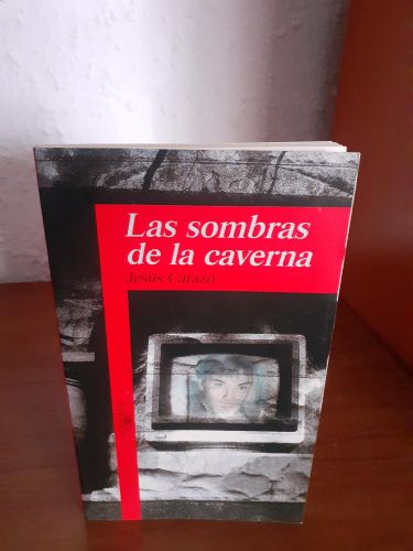 Portada del libro de Las sombras de la caverna
