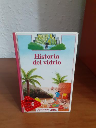 Portada del libro de Historia del vidrio