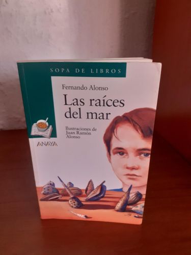 Portada del libro de Las raíces del mar