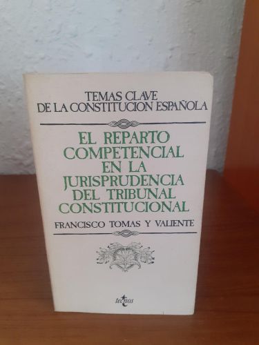 Portada del libro de El reparto competencial en la jurisprudencia del Tribunal Constitucional