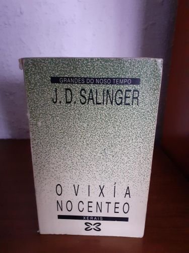Portada del libro de O vixía no centeo