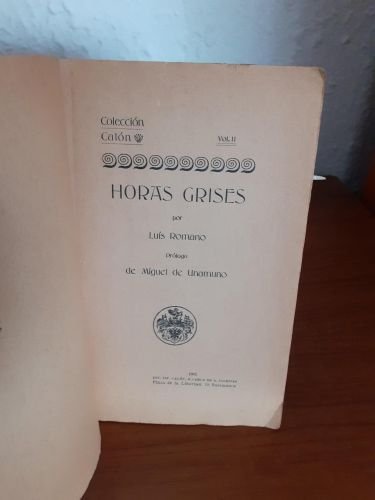 Horas grises