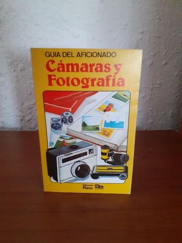 Portada del libro de Cámaras y fotografía