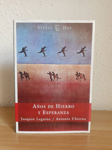 Portada del libro de AÑOS DE HIERRO Y ESPERANZA