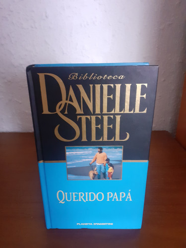 Portada del libro de QUERIDO PAPA