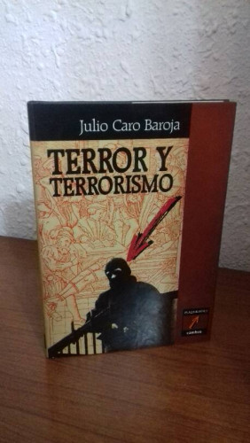 Portada del libro de TERROR Y TERRORISMO