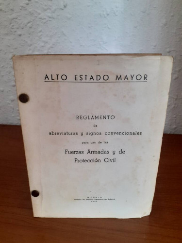 Portada del libro de REGLAMENTO DE ABREVIATURAS Y SIGNOS CONVENCIONALES PARA USO DE LAS FUERZAS ARMADAS Y DE PROTECCION CIVIL