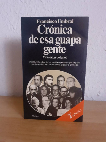 Portada del libro de CRONICA DE ESA GENTE GUAPA MEMORIAS DE LA JET