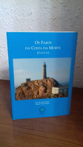 Portada del libro de OS FAROS DA COSTA DA MORTE GALICIA