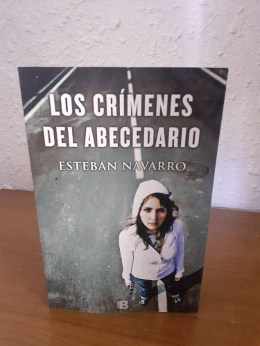 Portada del libro de CRIMENES DEL ABECEDARIO, LOS