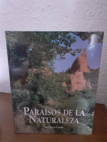 Portada del libro de PARAISOS DE LA NATURALEZA CASTILLA Y LEON