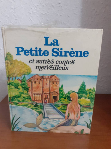 Portada del libro de LE PETITE SIRENE ET AUTRES CONTES MERVEILLEUX