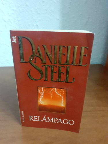 Portada del libro de RELAMPAGO