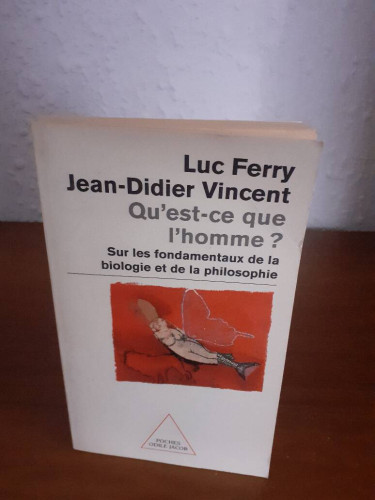 Portada del libro de QU'EST CE QUE L'HOMME SUR LES FONDAMENTAUX DE LA BIOLOGIE ET DE LA PHILOSOPHIE