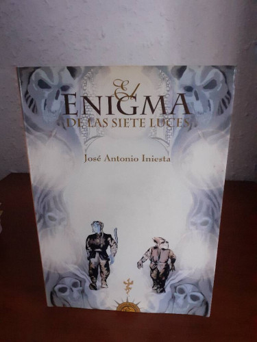 Portada del libro de ENIGMA DE LAS SIETE LUCES, EL