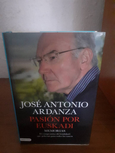 Portada del libro de PASION POR EUSKADI MEMORIAS