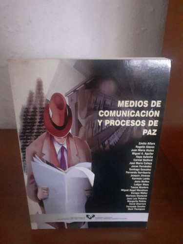 Portada del libro de MEDIOS DE COMUNICACION Y PROCESOS DE PAZ