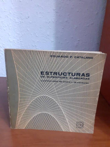 Portada del libro de ESTRUCTURAS DE SUPERFICIES ALABEADAS