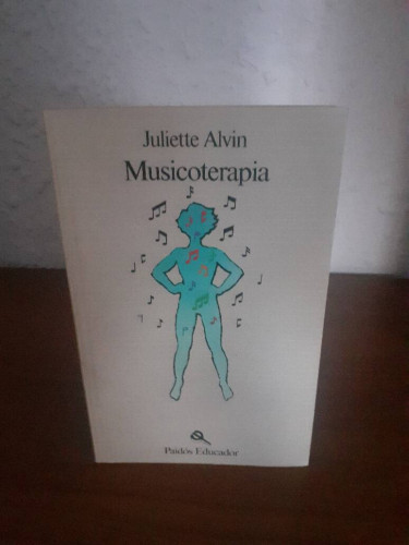 Portada del libro de MUSICORETAPIA