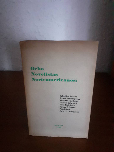 Portada del libro de OCHO NOVELISTAS NORTEAMERICANOS